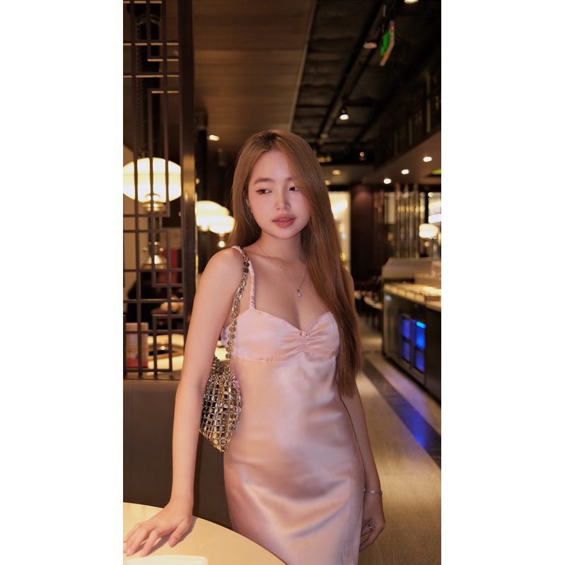(ORDER) Đầm lụa maxi 2 dây hở lưng