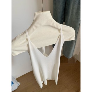 áo xẻ ngực dây lưng