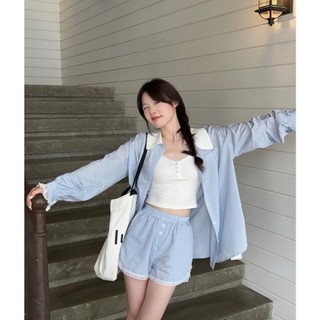 Set áo sơ mi sọc xanh phối cổ trắng + áo trắng 2 dây nút ngực + quần short xanh sọc nút lưng thun ren viền