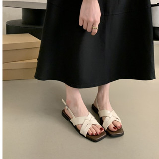 Sandal nữ quai đan mũi vuông cài ngang form chuẩn êm chân đế 2f nhẹ sang xinh dép hậu 2 dây chéo ( TXSD450 đan)