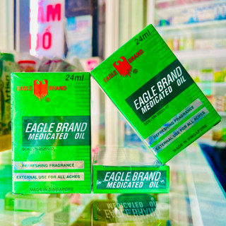 Dầu Gió Xanh Con Ó 1 nắp Eagle Singapore 24ml