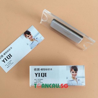 Bảng tên nhân viên cài áo lực chọn chất liệu Mica & Nhôm thay tên kim cài nam châm siêu hít