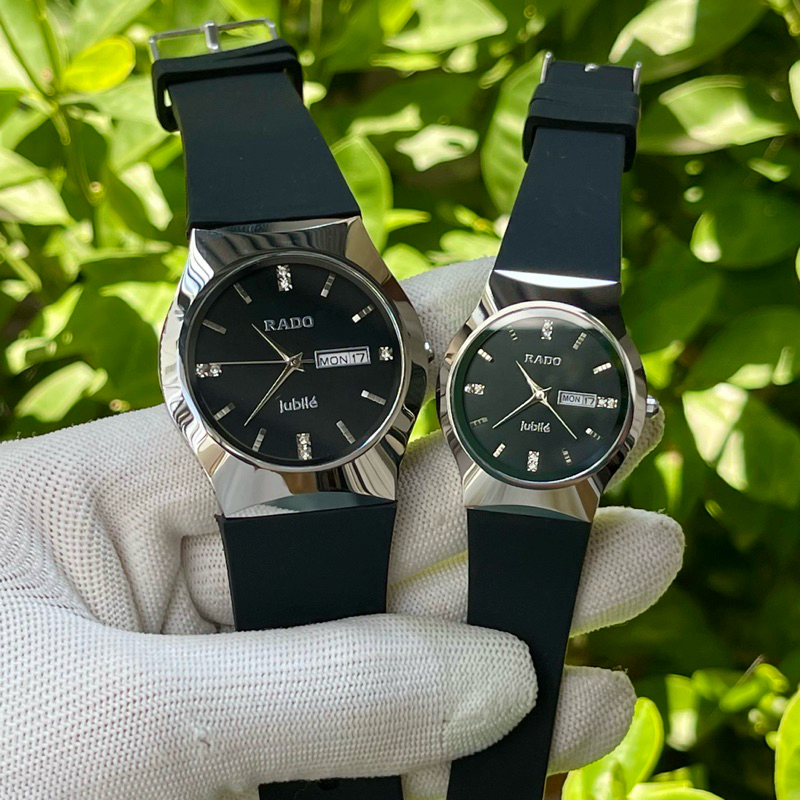 Đồng Hồ cặp đôi R.D .  Vỏ đúc đá ceramic . Kính sapphire chống trầy . Máy pin 2 lịch chuẩn Nhật . Chống nước tốt