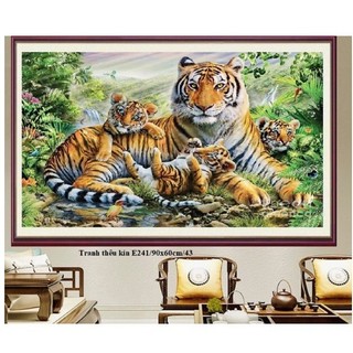 Tranh thêu kín Gia Đình Hổ - kích thước: 90x60cm (tranh chưa thêu)