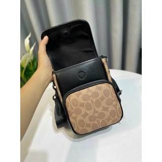 Túi đeo chéo unisex Coach