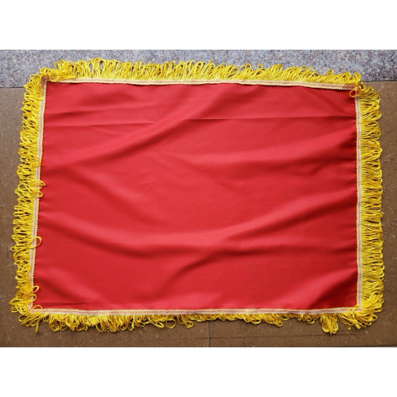 Khăn phủ khay cắt băng khánh thành, Khăn phủ đỏ tua rua vàng, vải đỏ (50x70cm)