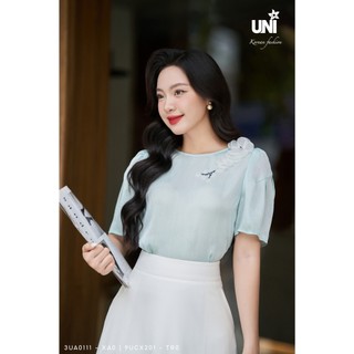 Áo Kiểu Nữ UNIVTH Cổ Tròn Đính Hoa Tay Bồng Thanh Lịch 3UA0111 - UNI KOREAN FASHION