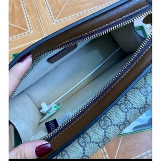 Túi đeo chéo dáng hộp  ( size  20)