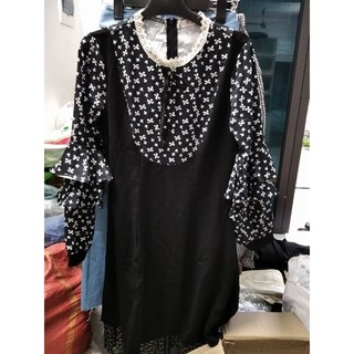 Váy xinh tay bồng chấm bi