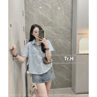 Áo sơmi kẻ cộc tay thêu ngực l1