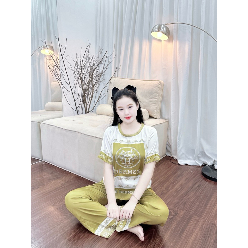 Tiệm nhà Mia - Pyjama lụa phối lv hồng