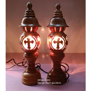 Đèn gỗ kiểu điêu khắc hình Thánh giá cao 24cm có dây nối sẵn trang trí bàn thờ thiên Chúa