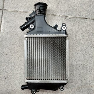 Két nước két tản nhiệt két nước làm mát Honda Sh đã qua sử dụng