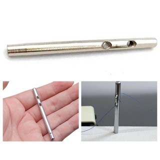 Cây giữ chỉ, xỏ chỉ dùng cho máy may 1 kim công nghiệp