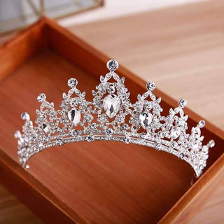 Vương miện cô dâu siêu xinh, Giá chỉ 100k