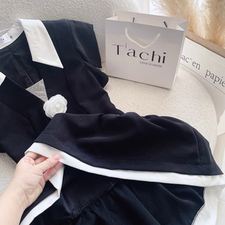 ĐẦM XỐP NỔI PHỐI TAY ĐEN