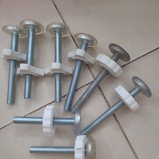 Phụ kiện cửa chặn cầu thang các loại