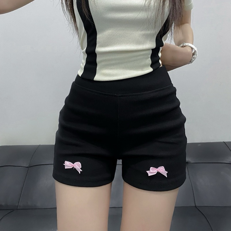 QUẦN ĐÙI ÔM BODY ĐÍNH NƠ HỒNG BOONG SSTORE  Q72NOHONG