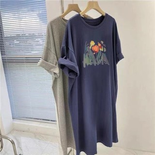 váy dài ngắn tay dáng rộng xẻ tà cỡ lớn qua gối in hình bông hoa tulip giản dị TTDSA0227