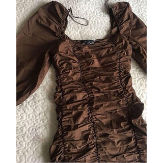 Váy Bershka newtag authentic