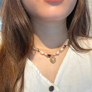 Vòng cổ LIEBE Kristen tone màu neutral mặt trái tim đính đá nhân tạo cá tính nổi bật thiết kế độc đáo dễ phối đồ