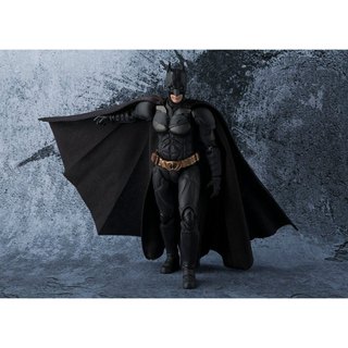 Mô hình S.H.Figuarts Batman (The Dark Knight)