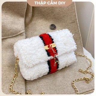 Túi tự đan handmade, túi len tự đan lông xù sọc đỏ