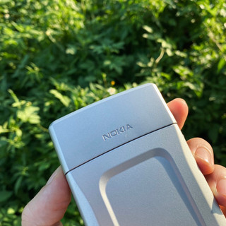 Điện Thoại Nokia E61