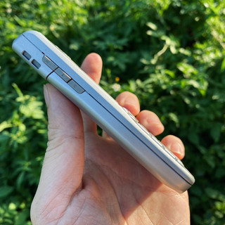 Điện Thoại Nokia E61