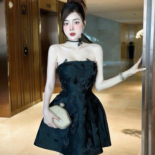 ĐẦM THIẾT KẾ ĐÍNH HỒ ĐIỆP