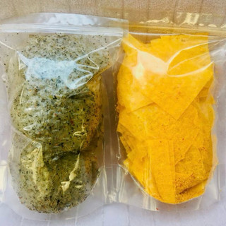 Combo 2 bịch bánh tráng 600g Vuông phô mai sữa 300g vuông rong biển lá dứa 300g