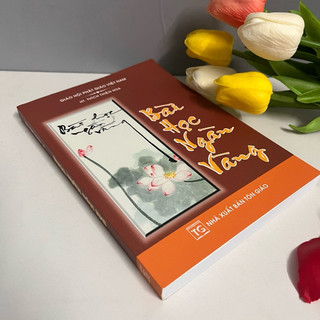 Sách - Bài Học Ngàn Vàng