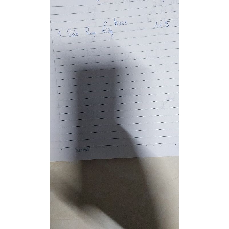 đồ c. kiss..
