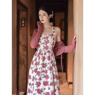 Đầm hoa cổ yếm dáng dài xinh xắn