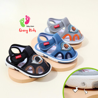 Dép tập đi vải mềm sandal bé trai đế chống trượt kín mũi siêu nhẹ-giangkids