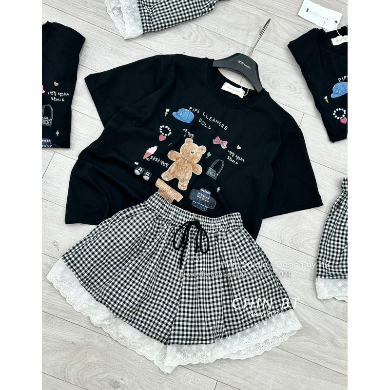 Set áo phông gấu mix quần kẻ