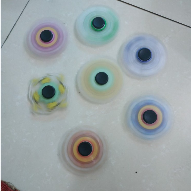 Đồ Chơi Con Quay Giúp Giảm Căng Thẳng .ĐTCA