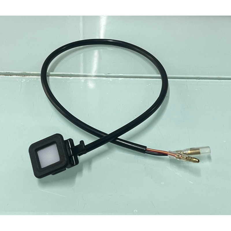 Đèn cốp Grande B8A-H4770-10