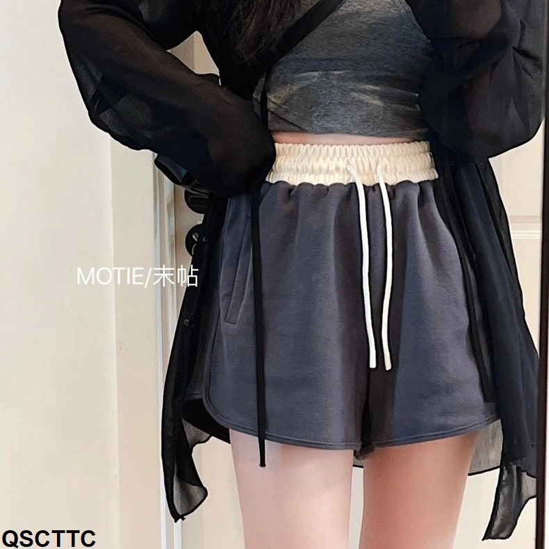 Quần Short Cạp Trắng Túi Chéo