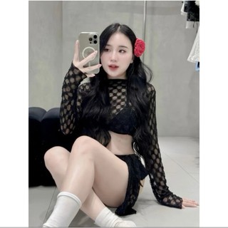 Set bikini 4 chi tiết gồm áo bra +quần chip +áo khoác ngoài +khăn chất liệu ren mềm hoa , set đi biển 4 món ren màu đen