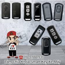 Thay pin chìa khóa Smartkey Honda, yamaha