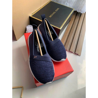 🌺🌺🌺🌺🌺giày slip on chính hãng