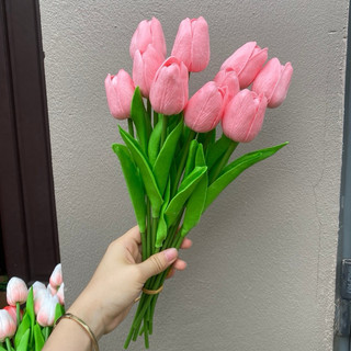 Hoa TuyLip Giả Chất Liệu PU