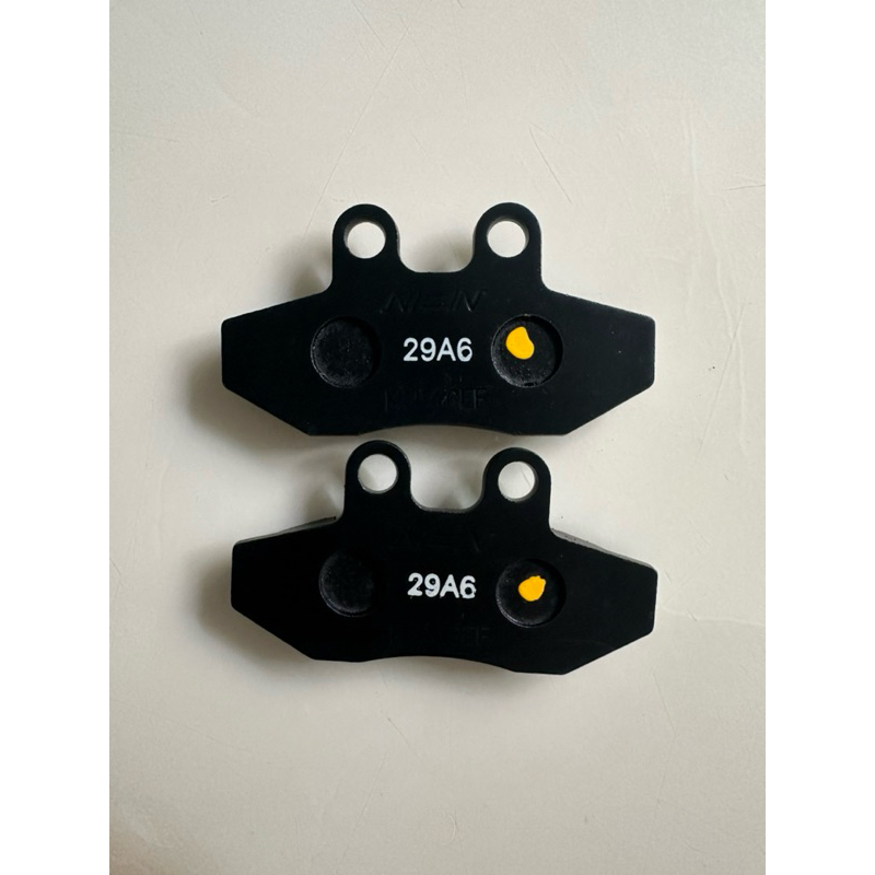 má phanh dầu xe Cygnus x4v chính hãng yamaha bảo hành 12 tháng.
