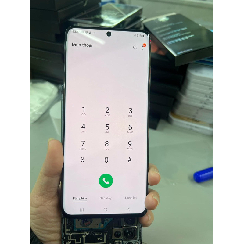 màn hình samsung s20 plus oled liền khung dùng được vân tay( keo+ tua vitd)