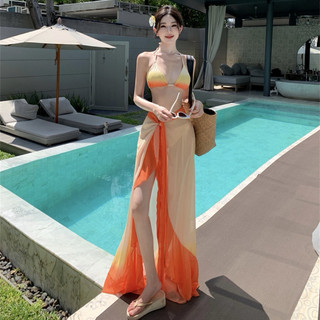Set bikini 3 món diện hè rực rỡ