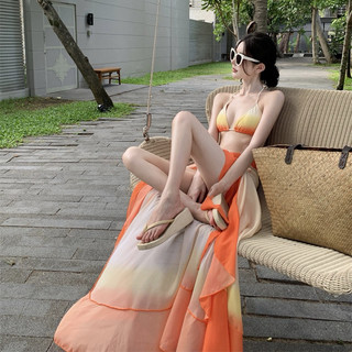 Set bikini 3 món diện hè rực rỡ