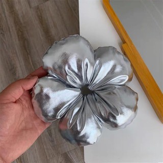 LINH TUXEDO - DÂY CỘT TÓC - SCRUNCHIES HOA BẠC LẤP LÁNH