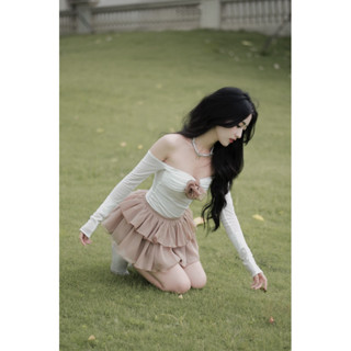  SERIN - Set áo tay dài cúp ngực và chân váy nâu xoè phồng 