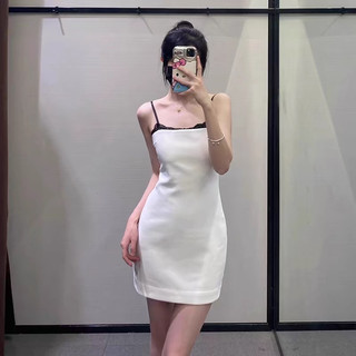 Váy ren ngắn thời trang